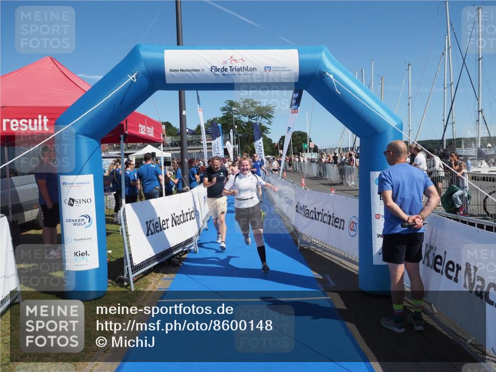17.08.2025 - KN Förde Triathlon 2025 MichiJ http://msf.ph/oto/8600148 17.08.2025 12:15:47 Laufen 379, 612, 615 meine-sportfotos.de