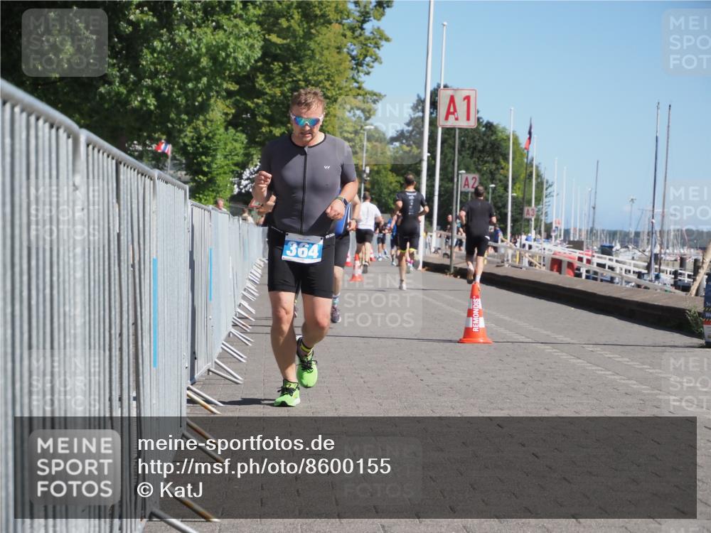 17.08.2025 - KN Förde Triathlon 2025 KatJ http://msf.ph/oto/8600155 17.08.2025 11:52:15 Laufen 318, 364, 633 meine-sportfotos.de