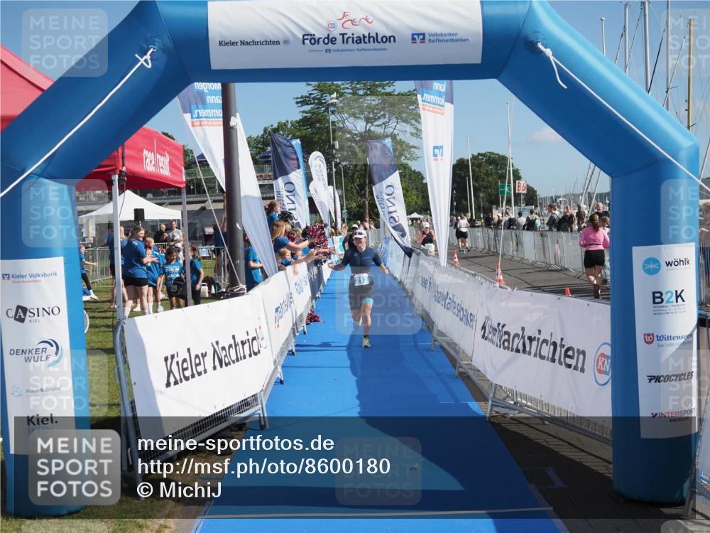 17.08.2025 - KN Förde Triathlon 2025 MichiJ http://msf.ph/oto/8600180 17.08.2025 10:47:01 Laufen 201, 212 meine-sportfotos.de