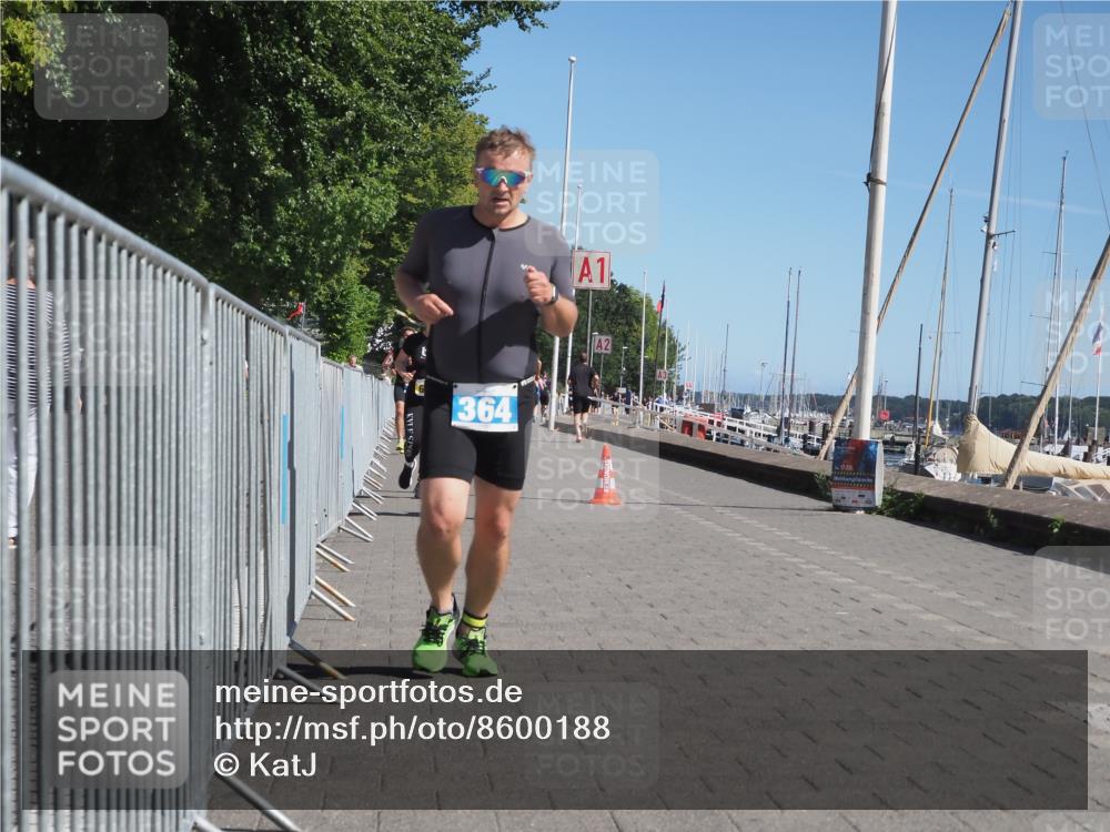 17.08.2025 - KN Förde Triathlon 2025 KatJ http://msf.ph/oto/8600188 17.08.2025 11:52:17 Laufen 309, 318, 364, 633 meine-sportfotos.de