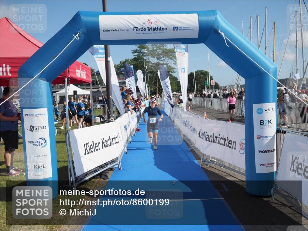 17.08.2025 - KN Förde Triathlon 2025 MichiJ http://msf.ph/oto/8600199 17.08.2025 10:47:02 Laufen 201, 212 meine-sportfotos.de