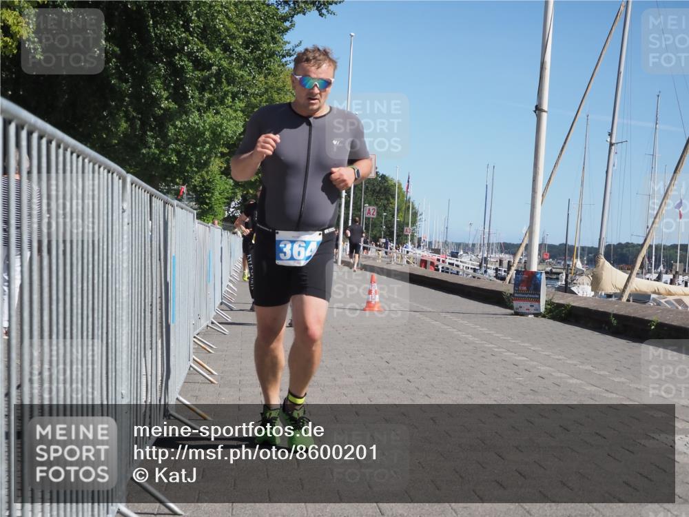 17.08.2025 - KN Förde Triathlon 2025 KatJ http://msf.ph/oto/8600201 17.08.2025 11:52:18 Laufen 309, 318, 364, 633 meine-sportfotos.de