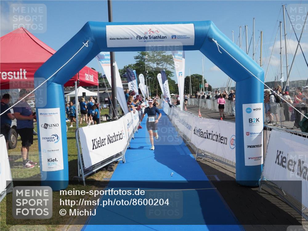 17.08.2025 - KN Förde Triathlon 2025 MichiJ http://msf.ph/oto/8600204 17.08.2025 10:47:02 Laufen 201, 212 meine-sportfotos.de