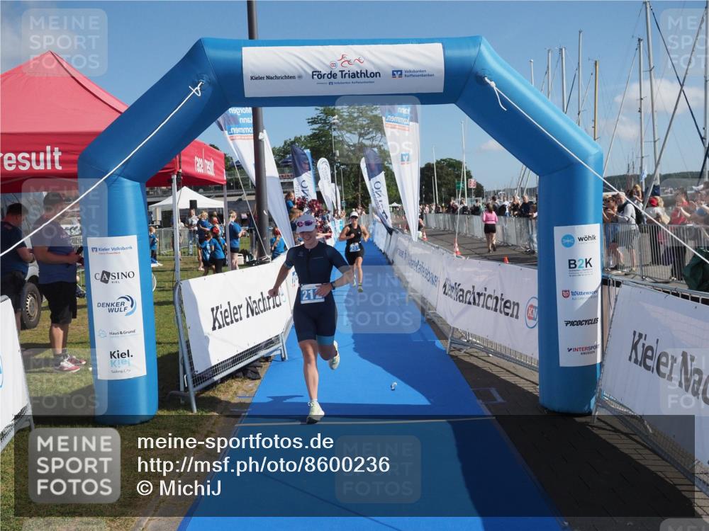 17.08.2025 - KN Förde Triathlon 2025 MichiJ http://msf.ph/oto/8600236 17.08.2025 10:47:04 Laufen 201, 212 meine-sportfotos.de