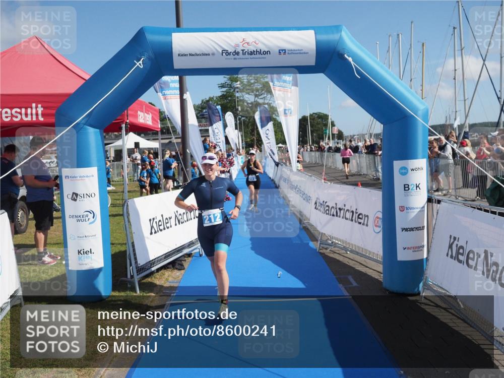 17.08.2025 - KN Förde Triathlon 2025 MichiJ http://msf.ph/oto/8600241 17.08.2025 10:47:04 Laufen 201, 212 meine-sportfotos.de