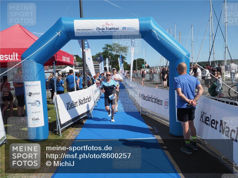 17.08.2025 - KN Förde Triathlon 2025 MichiJ http://msf.ph/oto/8600257 17.08.2025 12:15:57 Laufen 331, 622 meine-sportfotos.de