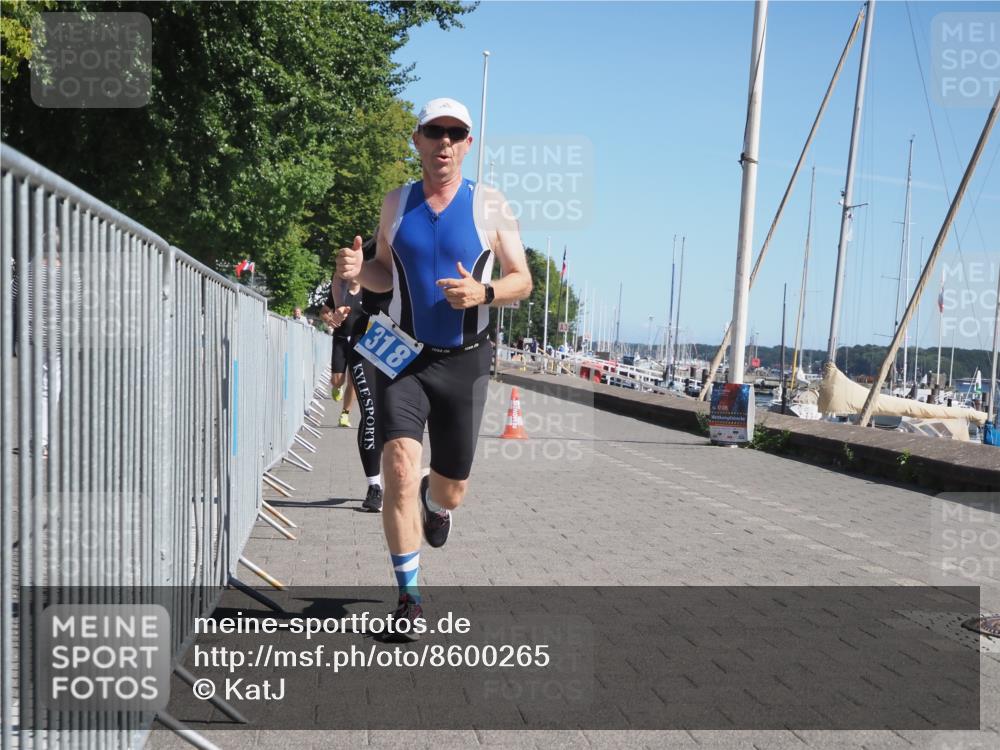 17.08.2025 - KN Förde Triathlon 2025 KatJ http://msf.ph/oto/8600265 17.08.2025 11:52:21 Laufen 295, 309, 318, 364, 633 meine-sportfotos.de
