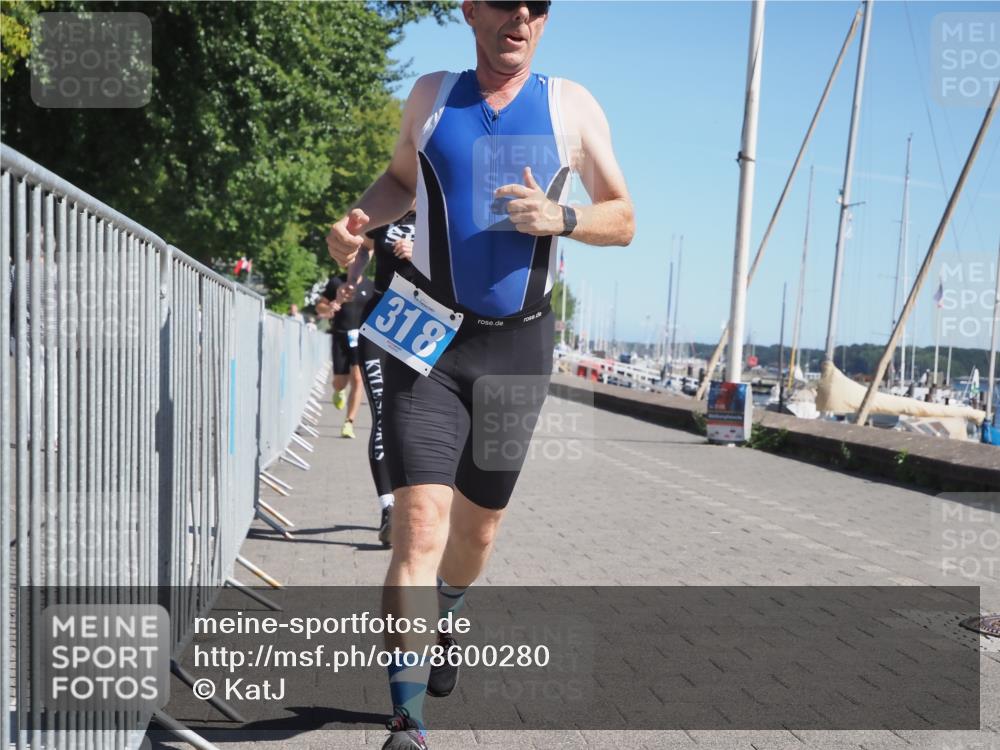 17.08.2025 - KN Förde Triathlon 2025 KatJ http://msf.ph/oto/8600280 17.08.2025 11:52:21 Laufen 295, 309, 318, 364, 633 meine-sportfotos.de