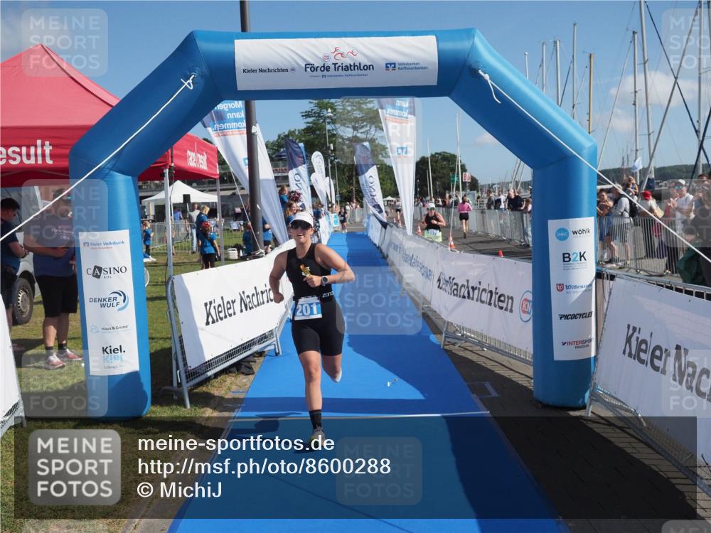 17.08.2025 - KN Förde Triathlon 2025 MichiJ http://msf.ph/oto/8600288 17.08.2025 10:47:06 Laufen 201, 212 meine-sportfotos.de