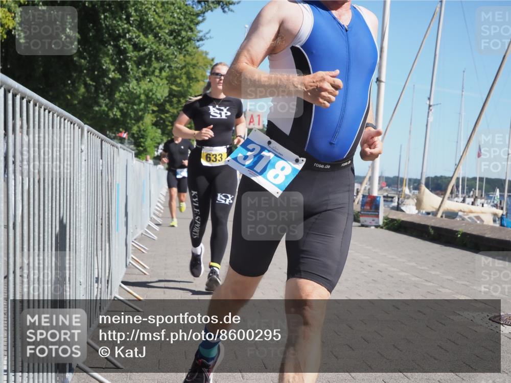 17.08.2025 - KN Förde Triathlon 2025 KatJ http://msf.ph/oto/8600295 17.08.2025 11:52:22 Laufen 295, 309, 318, 633 meine-sportfotos.de