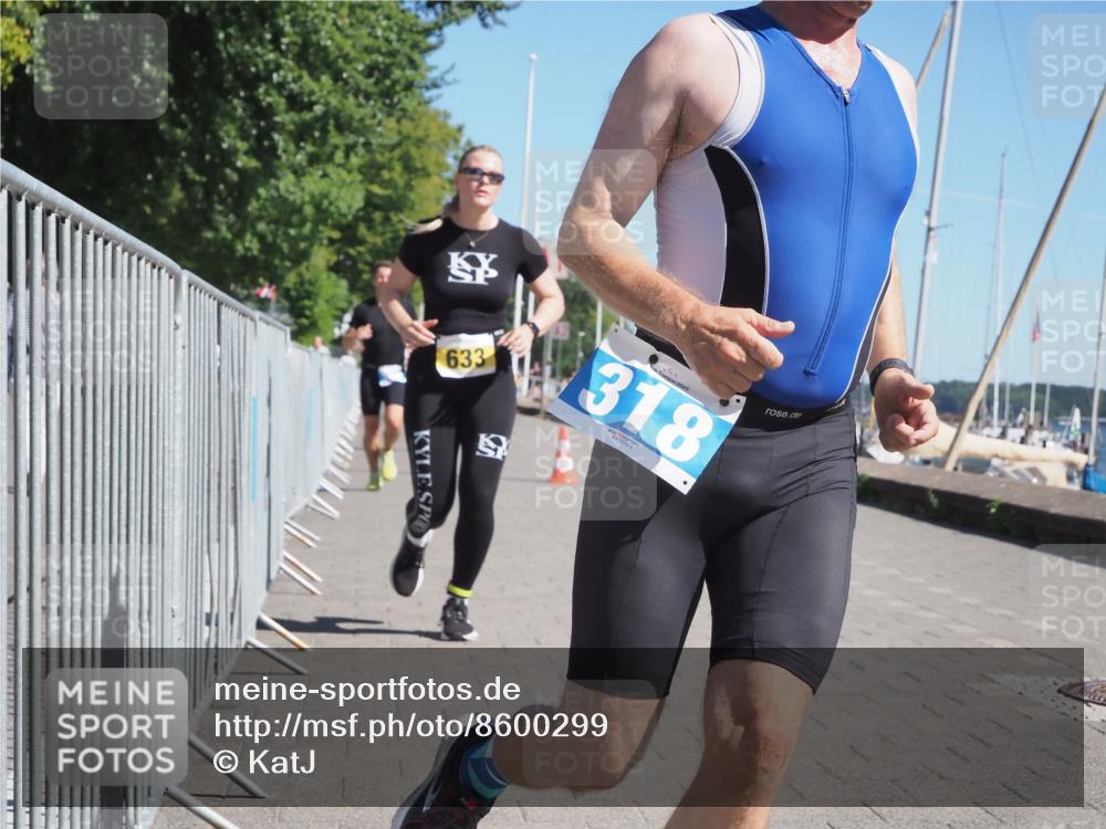 17.08.2025 - KN Förde Triathlon 2025 KatJ http://msf.ph/oto/8600299 17.08.2025 11:52:22 Laufen 295, 309, 318, 633 meine-sportfotos.de