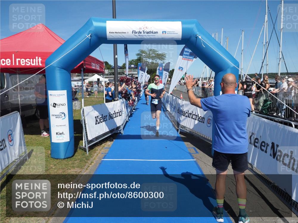 17.08.2025 - KN Förde Triathlon 2025 MichiJ http://msf.ph/oto/8600300 17.08.2025 14:05:27 Laufen 436, 482 meine-sportfotos.de