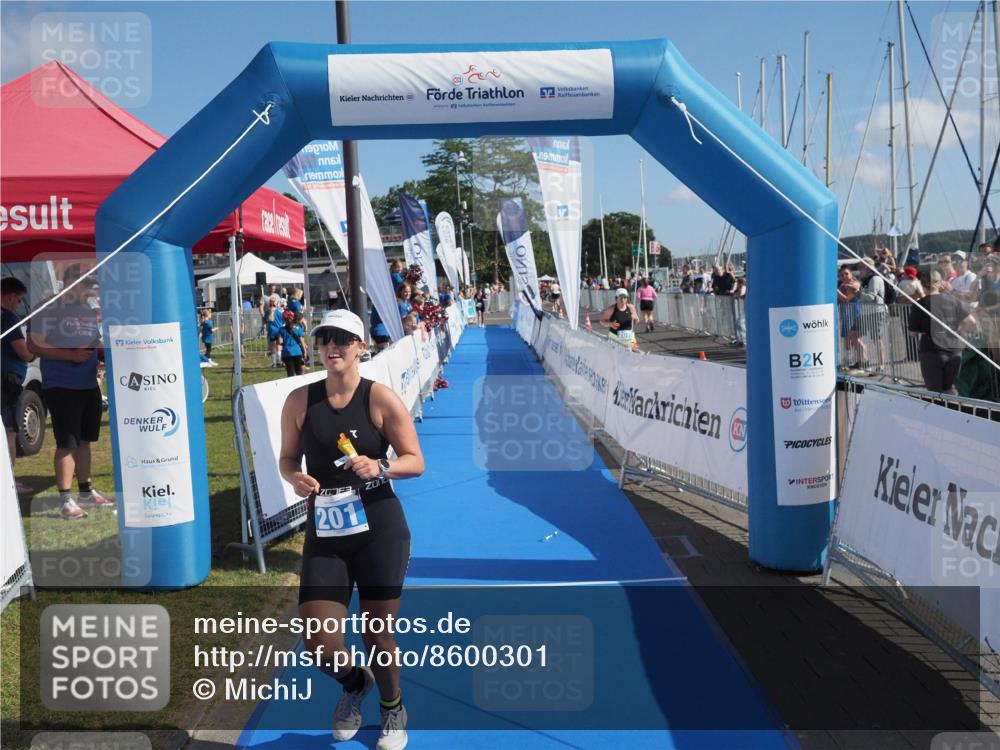 17.08.2025 - KN Förde Triathlon 2025 MichiJ http://msf.ph/oto/8600301 17.08.2025 10:47:06 Laufen 201, 212 meine-sportfotos.de