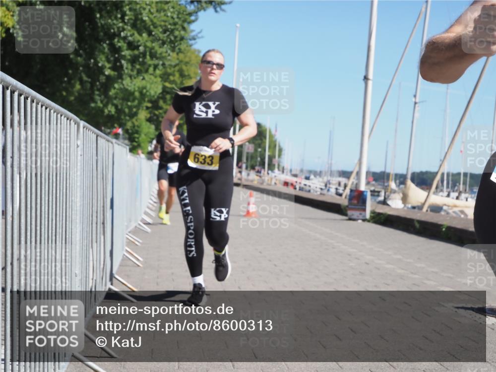 17.08.2025 - KN Förde Triathlon 2025 KatJ http://msf.ph/oto/8600313 17.08.2025 11:52:22 Laufen 295, 309, 318, 633 meine-sportfotos.de