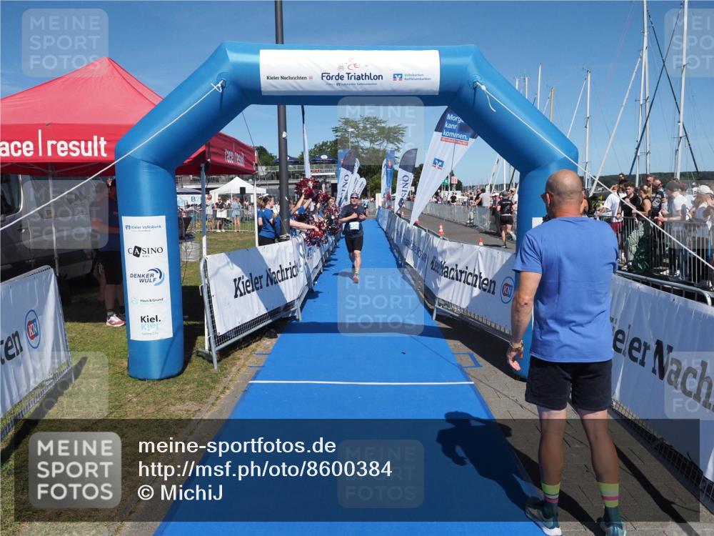 17.08.2025 - KN Förde Triathlon 2025 MichiJ http://msf.ph/oto/8600384 17.08.2025 14:05:29 Laufen 436, 482 meine-sportfotos.de