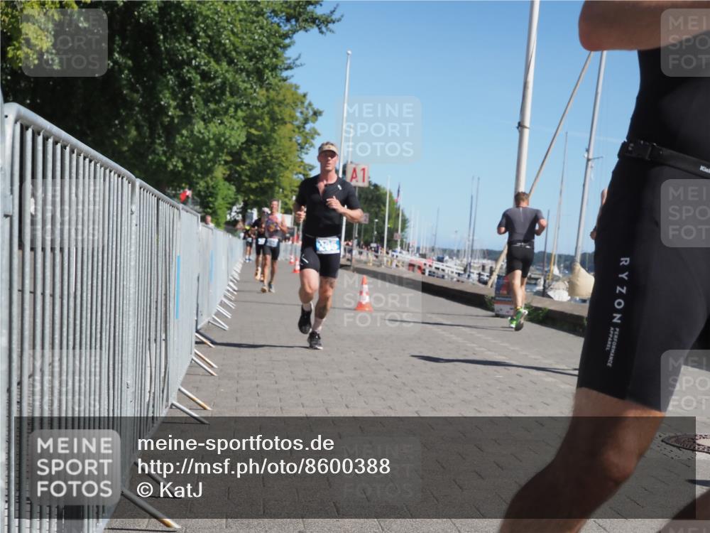 17.08.2025 - KN Förde Triathlon 2025 KatJ http://msf.ph/oto/8600388 17.08.2025 11:52:26 Laufen 284, 295, 309, 390, 633 meine-sportfotos.de