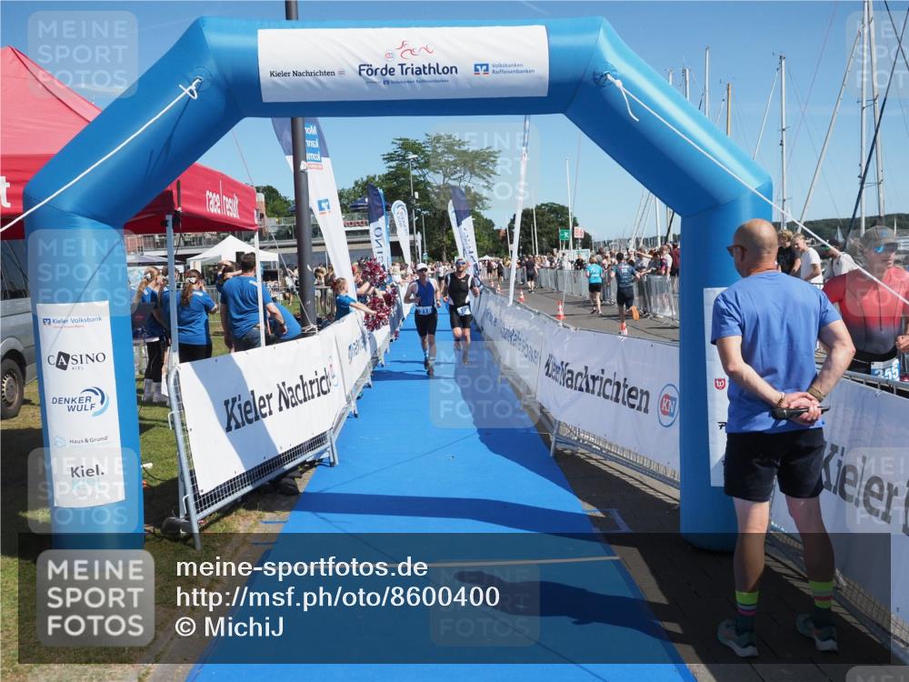 17.08.2025 - KN Förde Triathlon 2025 MichiJ http://msf.ph/oto/8600400 17.08.2025 12:16:12 Laufen 318 meine-sportfotos.de