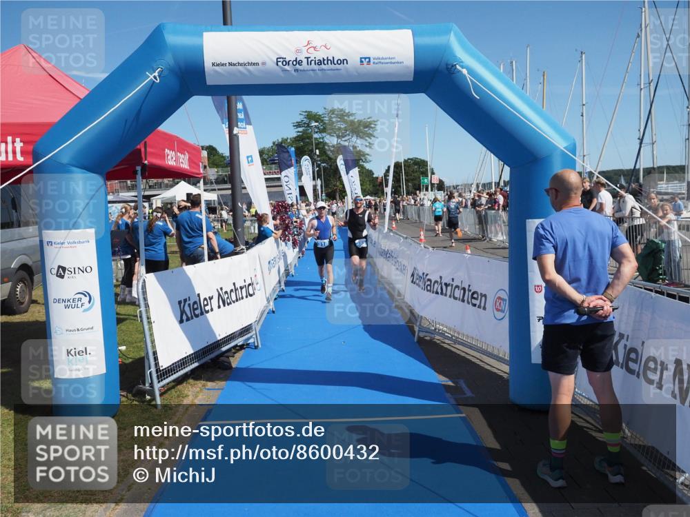 17.08.2025 - KN Förde Triathlon 2025 MichiJ http://msf.ph/oto/8600432 17.08.2025 12:16:13 Laufen 318 meine-sportfotos.de