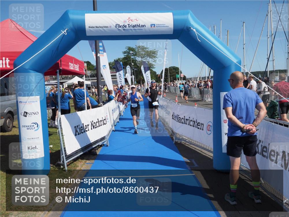 17.08.2025 - KN Förde Triathlon 2025 MichiJ http://msf.ph/oto/8600437 17.08.2025 12:16:13 Laufen 318 meine-sportfotos.de