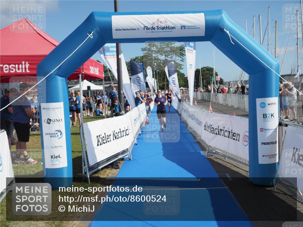 17.08.2025 - KN Förde Triathlon 2025 MichiJ http://msf.ph/oto/8600524 17.08.2025 10:48:54 Laufen 170 meine-sportfotos.de