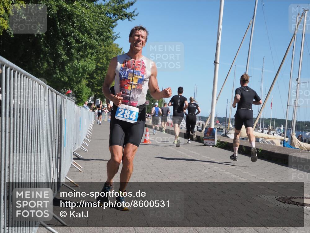 17.08.2025 - KN Förde Triathlon 2025 KatJ http://msf.ph/oto/8600531 17.08.2025 11:52:33 Laufen 284, 390 meine-sportfotos.de