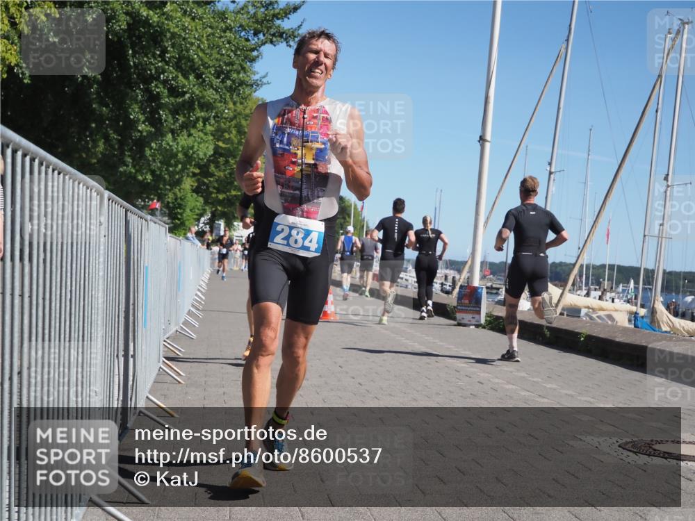 17.08.2025 - KN Förde Triathlon 2025 KatJ http://msf.ph/oto/8600537 17.08.2025 11:52:33 Laufen 284, 390 meine-sportfotos.de