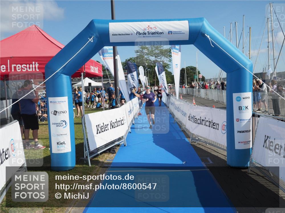 17.08.2025 - KN Förde Triathlon 2025 MichiJ http://msf.ph/oto/8600547 17.08.2025 10:48:55 Laufen 155, 170 meine-sportfotos.de