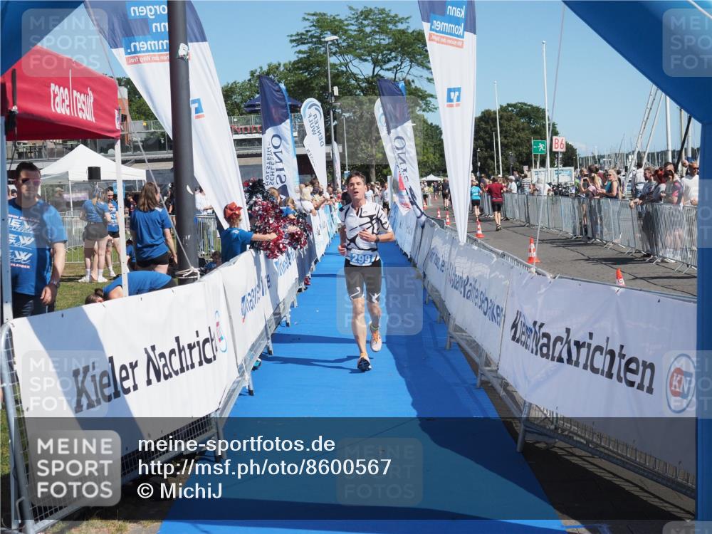 17.08.2025 - KN Förde Triathlon 2025 MichiJ http://msf.ph/oto/8600567 17.08.2025 12:16:24 Laufen 299 meine-sportfotos.de