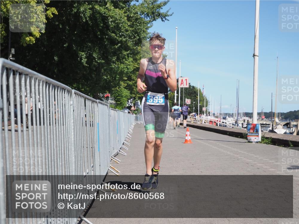 17.08.2025 - KN Förde Triathlon 2025 KatJ http://msf.ph/oto/8600568 17.08.2025 13:41:36 Laufen 395 meine-sportfotos.de