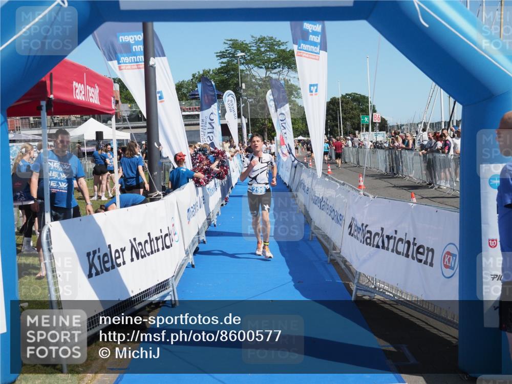 17.08.2025 - KN Förde Triathlon 2025 MichiJ http://msf.ph/oto/8600577 17.08.2025 12:16:24 Laufen 299 meine-sportfotos.de