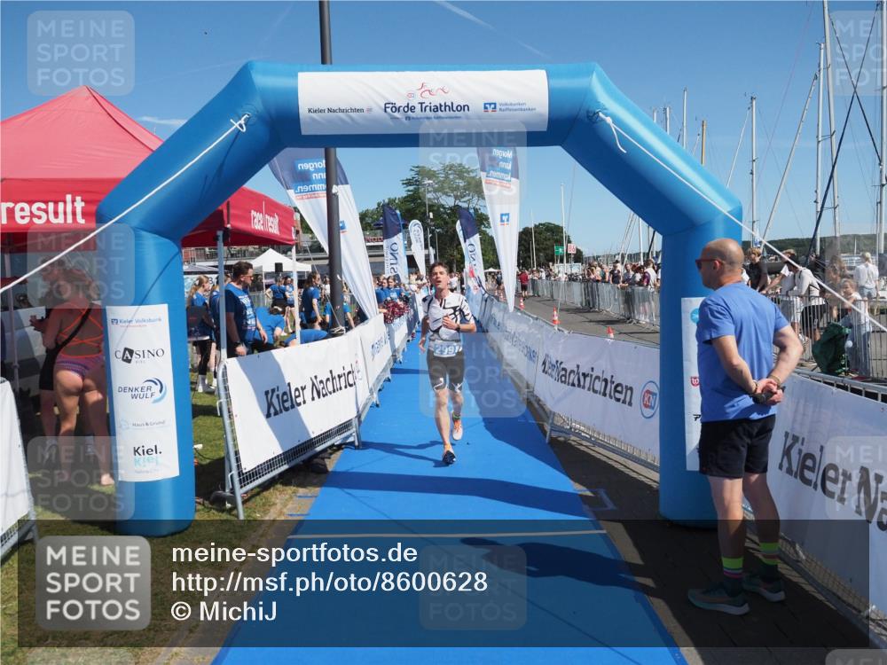 17.08.2025 - KN Förde Triathlon 2025 MichiJ http://msf.ph/oto/8600628 17.08.2025 12:16:26 Laufen 299 meine-sportfotos.de