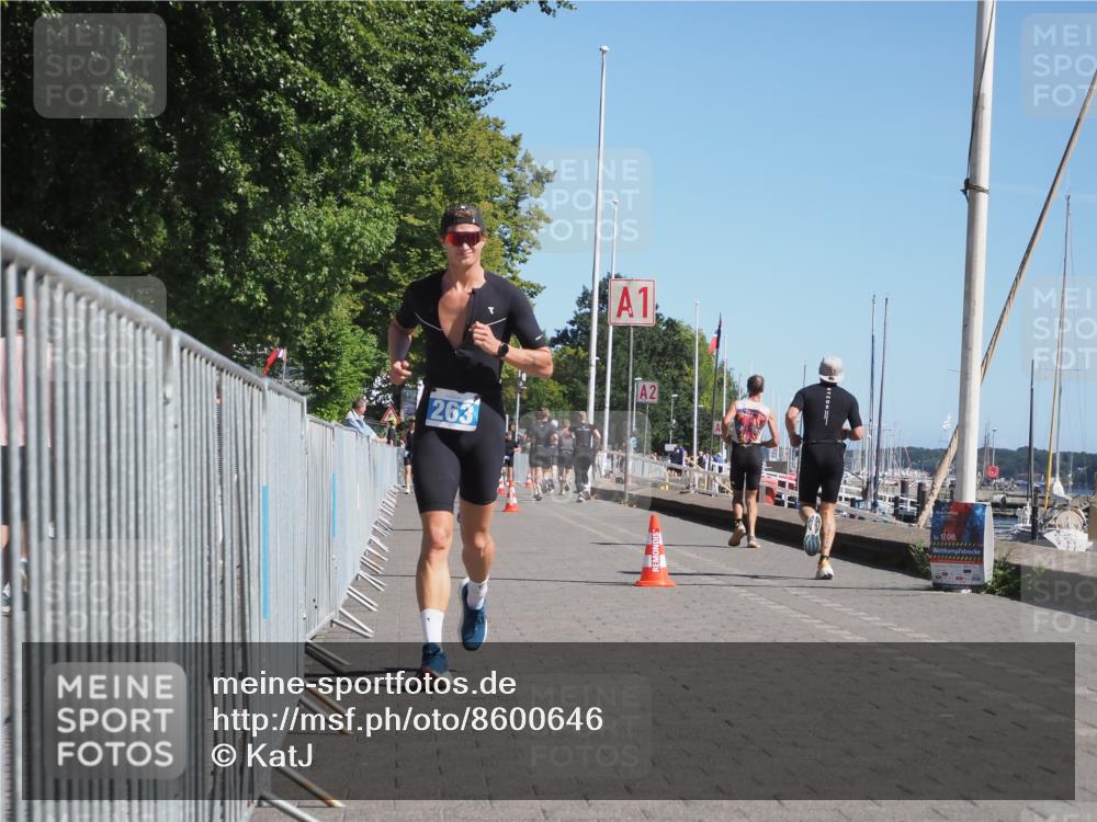 17.08.2025 - KN Förde Triathlon 2025 KatJ http://msf.ph/oto/8600646 17.08.2025 11:52:44 Laufen 263, 324 meine-sportfotos.de