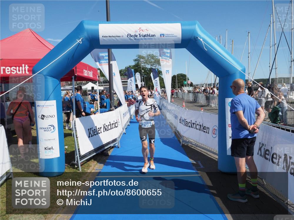 17.08.2025 - KN Förde Triathlon 2025 MichiJ http://msf.ph/oto/8600655 17.08.2025 12:16:26 Laufen 299 meine-sportfotos.de
