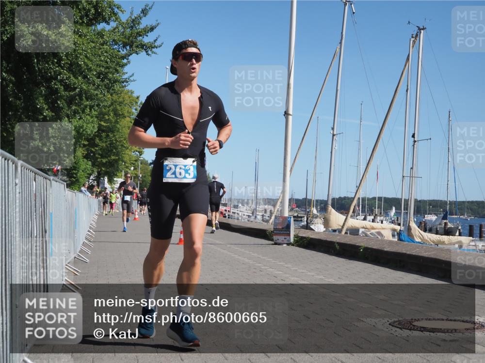 17.08.2025 - KN Förde Triathlon 2025 KatJ http://msf.ph/oto/8600665 17.08.2025 11:52:46 Laufen 263, 324 meine-sportfotos.de