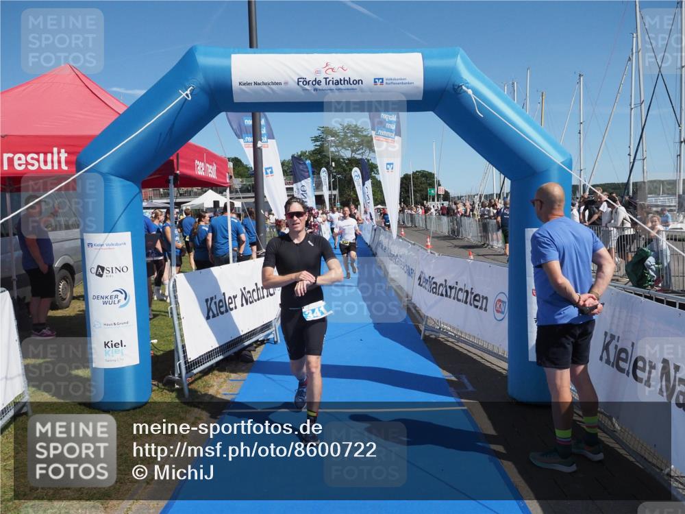 17.08.2025 - KN Förde Triathlon 2025 MichiJ http://msf.ph/oto/8600722 17.08.2025 12:16:32 Laufen 299, 327, 341, 632 meine-sportfotos.de