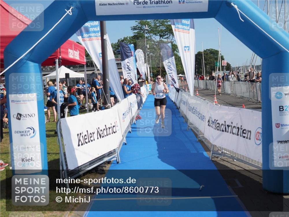17.08.2025 - KN Förde Triathlon 2025 MichiJ http://msf.ph/oto/8600773 17.08.2025 10:49:08 Laufen 230 meine-sportfotos.de