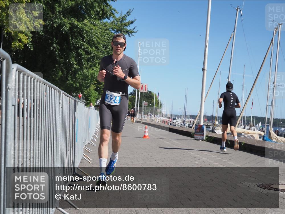 17.08.2025 - KN Förde Triathlon 2025 KatJ http://msf.ph/oto/8600783 17.08.2025 11:52:53 Laufen 324 meine-sportfotos.de