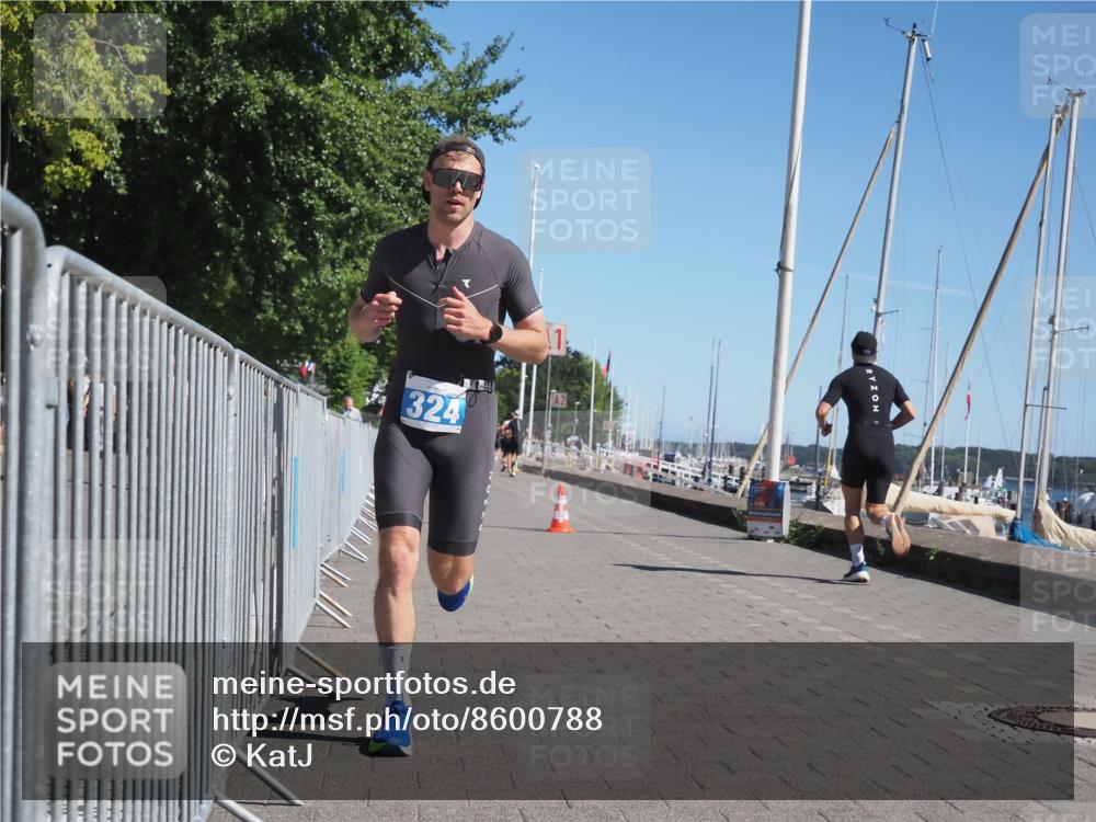 17.08.2025 - KN Förde Triathlon 2025 KatJ http://msf.ph/oto/8600788 17.08.2025 11:52:53 Laufen 324 meine-sportfotos.de