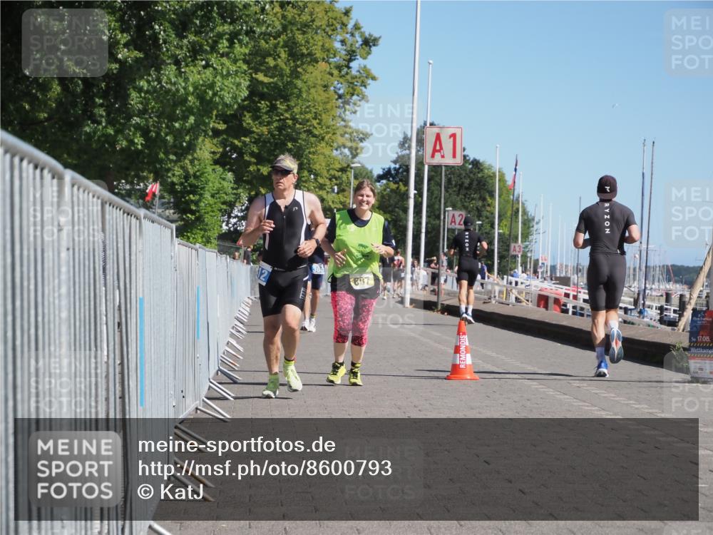 17.08.2025 - KN Förde Triathlon 2025 KatJ http://msf.ph/oto/8600793 17.08.2025 11:53:01 Laufen 300, 312, 607 meine-sportfotos.de
