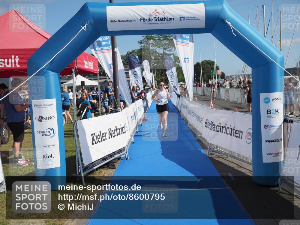 17.08.2025 - KN Förde Triathlon 2025 MichiJ http://msf.ph/oto/8600795 17.08.2025 10:49:08 Laufen 230 meine-sportfotos.de