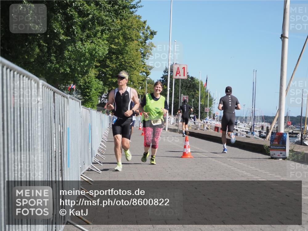 17.08.2025 - KN Förde Triathlon 2025 KatJ http://msf.ph/oto/8600822 17.08.2025 11:53:02 Laufen 300, 312, 607 meine-sportfotos.de
