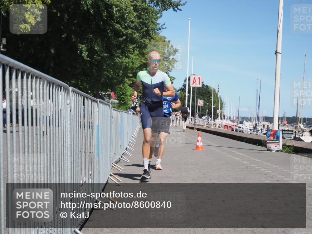17.08.2025 - KN Förde Triathlon 2025 KatJ http://msf.ph/oto/8600840 17.08.2025 13:42:02 Laufen 454, 477, 546 meine-sportfotos.de