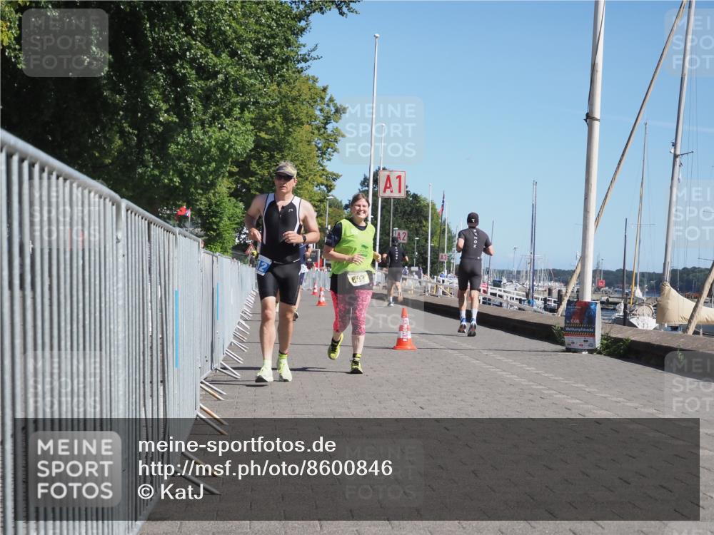 17.08.2025 - KN Förde Triathlon 2025 KatJ http://msf.ph/oto/8600846 17.08.2025 11:53:02 Laufen 300, 312, 607 meine-sportfotos.de