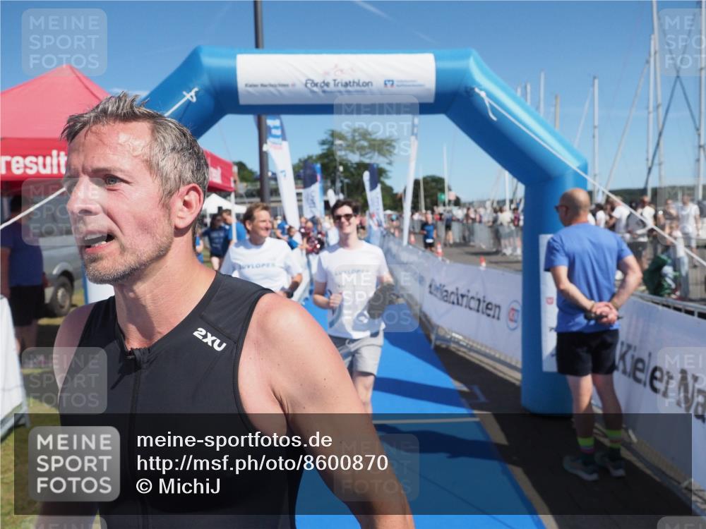 17.08.2025 - KN Förde Triathlon 2025 MichiJ http://msf.ph/oto/8600870 17.08.2025 12:16:38 Laufen 327, 632 meine-sportfotos.de