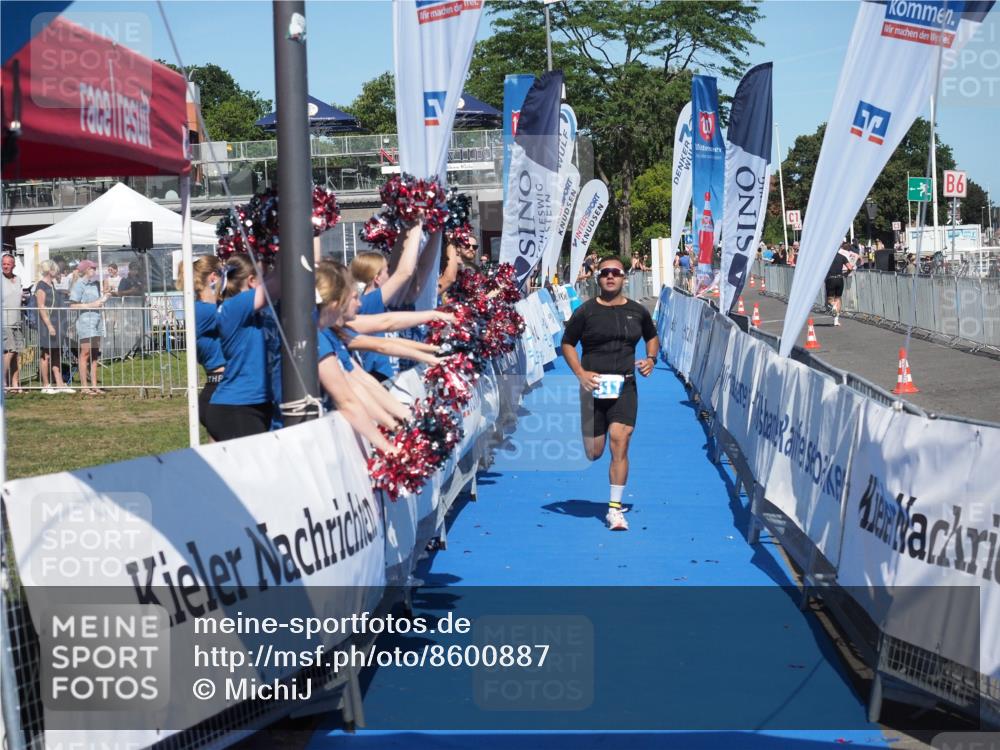 17.08.2025 - KN Förde Triathlon 2025 MichiJ http://msf.ph/oto/8600887 17.08.2025 14:06:11 Laufen 511 meine-sportfotos.de