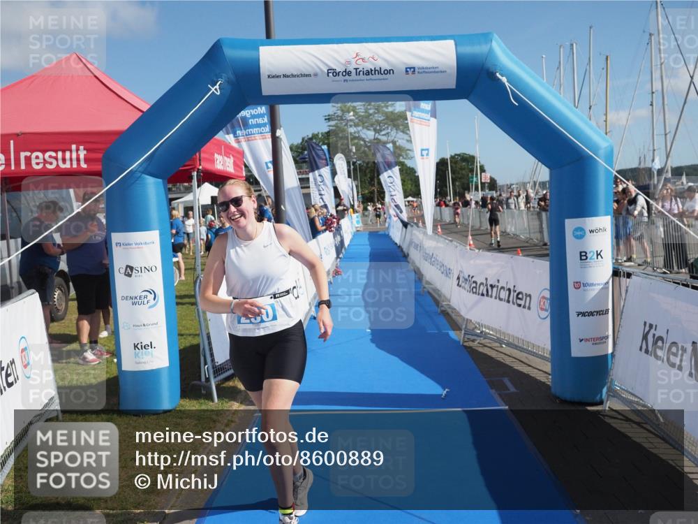 17.08.2025 - KN Förde Triathlon 2025 MichiJ http://msf.ph/oto/8600889 17.08.2025 10:49:11 Laufen 230 meine-sportfotos.de