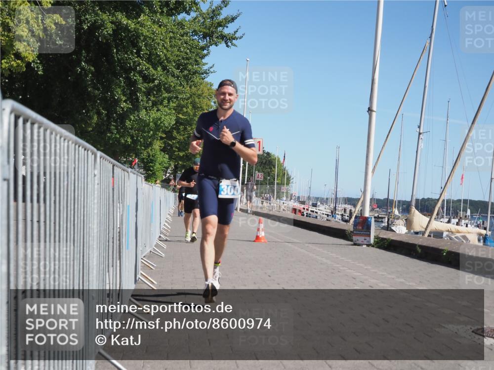 17.08.2025 - KN Förde Triathlon 2025 KatJ http://msf.ph/oto/8600974 17.08.2025 11:53:09 Laufen 300, 312, 339, 607 meine-sportfotos.de