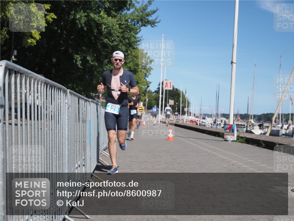 17.08.2025 - KN Förde Triathlon 2025 KatJ http://msf.ph/oto/8600987 17.08.2025 13:42:18 Laufen 425, 470, 512, 513, 528 meine-sportfotos.de