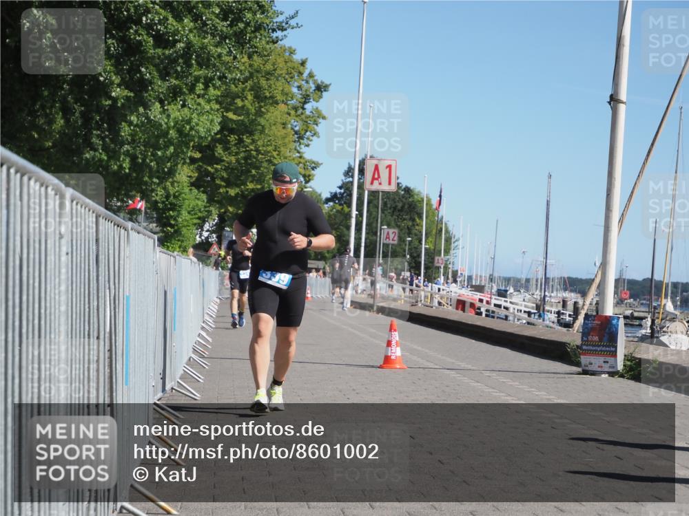 17.08.2025 - KN Förde Triathlon 2025 KatJ http://msf.ph/oto/8601002 17.08.2025 11:53:11 Laufen 300, 339, 341 meine-sportfotos.de