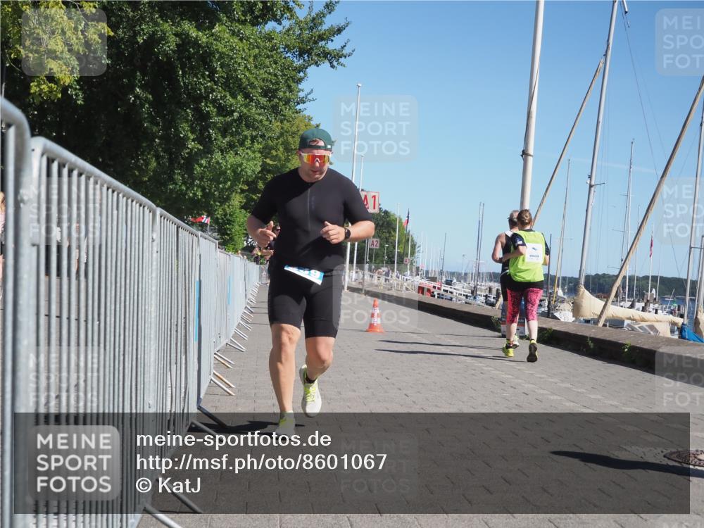 17.08.2025 - KN Förde Triathlon 2025 KatJ http://msf.ph/oto/8601067 17.08.2025 11:53:13 Laufen 300, 339, 341, 379 meine-sportfotos.de